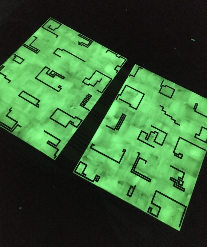 A Snake '97 end-game screen as a glow-in-the-dark canvas by Zena Van den Block